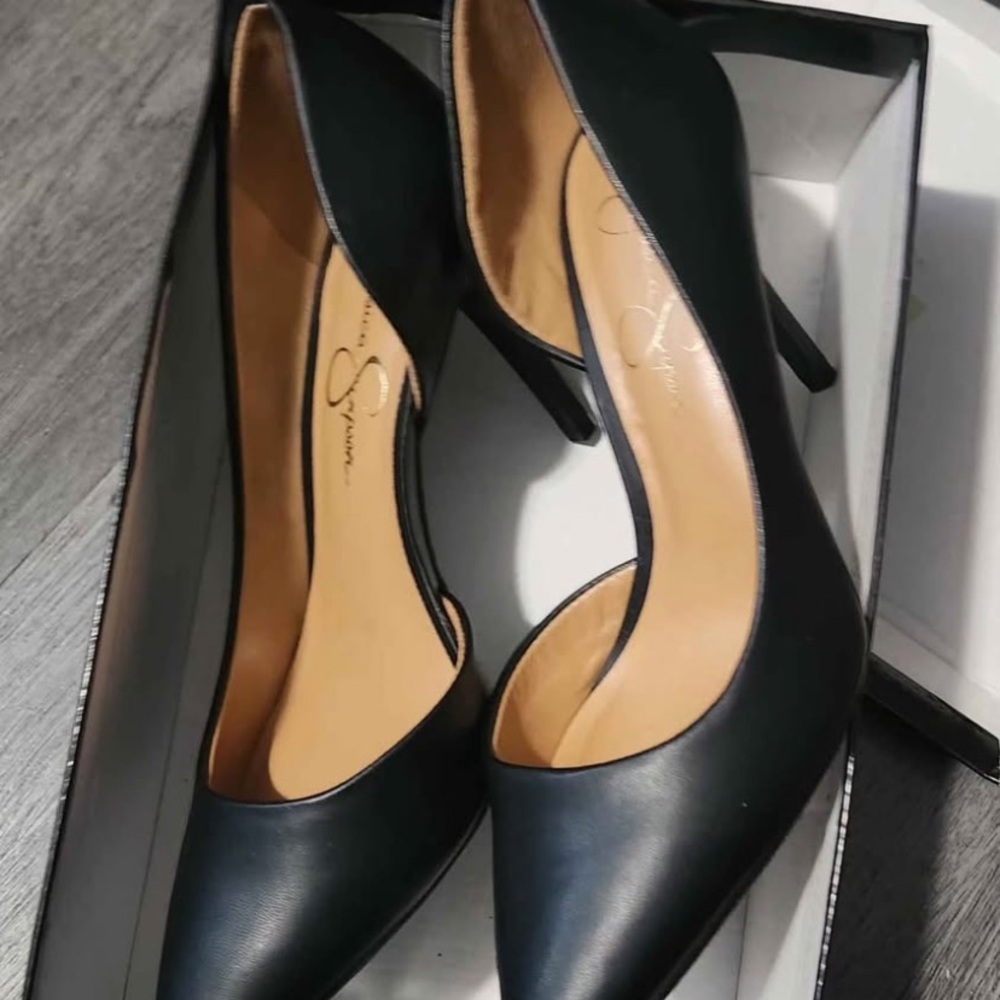 Jessica Simpson Classic Black Heels